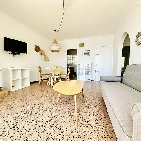El Sol. Tu Hogar Junto Al Mar - Comodo 6 Personas En - Es-258-36 * Roses